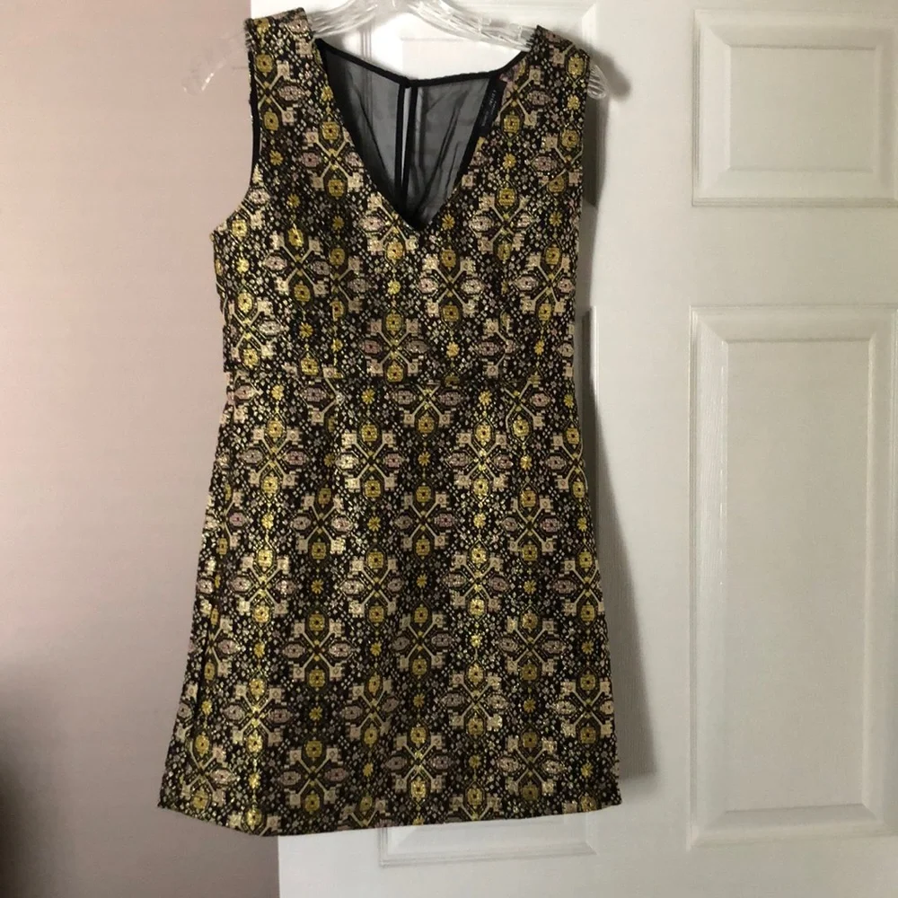 Romeo and Juliet counter Beautiful dress. In great condition - Picture 1 of 5